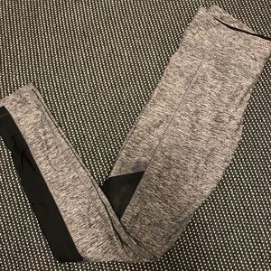 Victoria secret Ultimate Mesh Legging